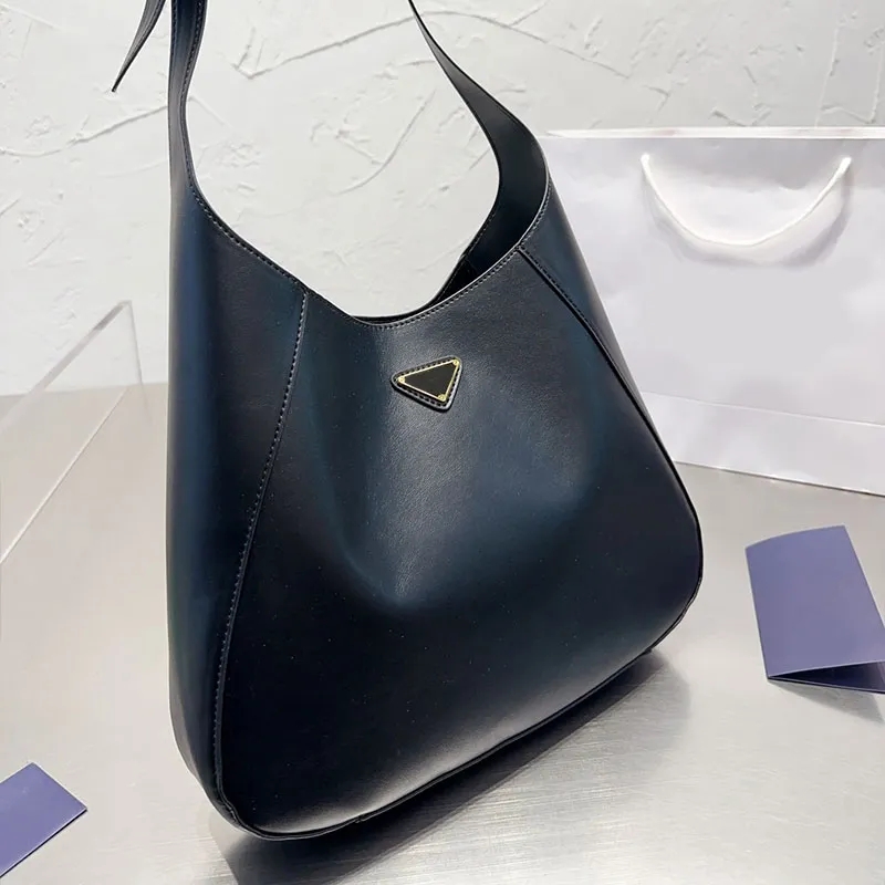 

Fashion Shoulder Bags Handbags Shopping Bag Large Capacity Women Tote Purse Classic Triangular Sheet Metal Silver Hardware Travel Totes Adjustable Strap Purse, Customize