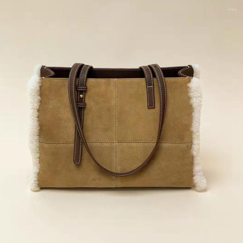 

Evening Bags Autumn Winter Fluffy Underarm Bag Large Capacity Portable Shoulder 2023 Fashion Leather Tote Ladies Shopping, Brown
