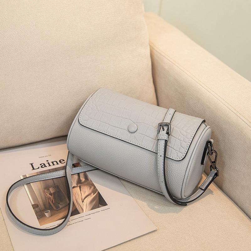 

Evening Bags Genuine Leather Crocodile Pattern Shoulder For Women Fashion Solid Color Barrel-Shaped Handbag Lady Versatile Crossbody BagEven, Black