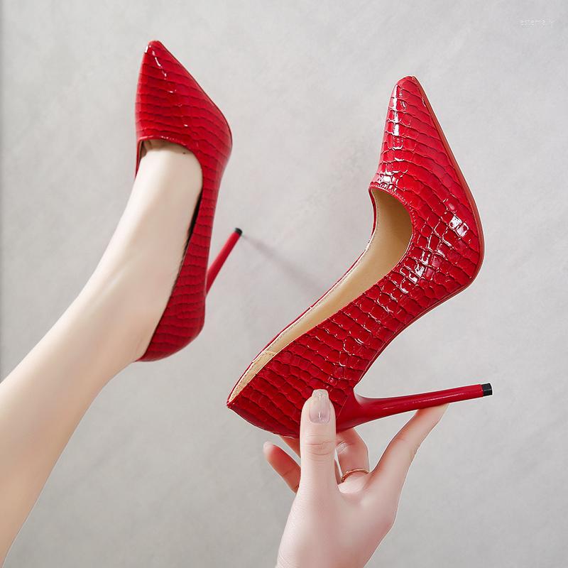 

Dress Shoes Stiletto Shallow Mouth Pointed Toe Commuter High Heels 2023 Net Red Sexy Nightclub Professional Women's