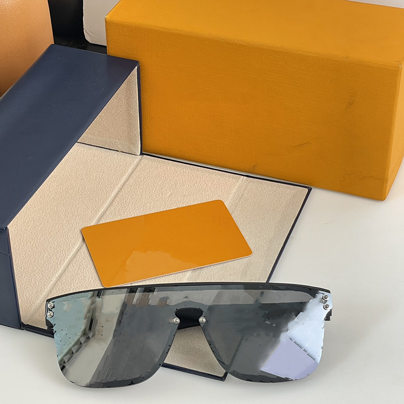 

Hot Sales Fashion Waimea Sunglasses Z1082E Black Frame Designer Men Women Polarizing Square Glasses with Box