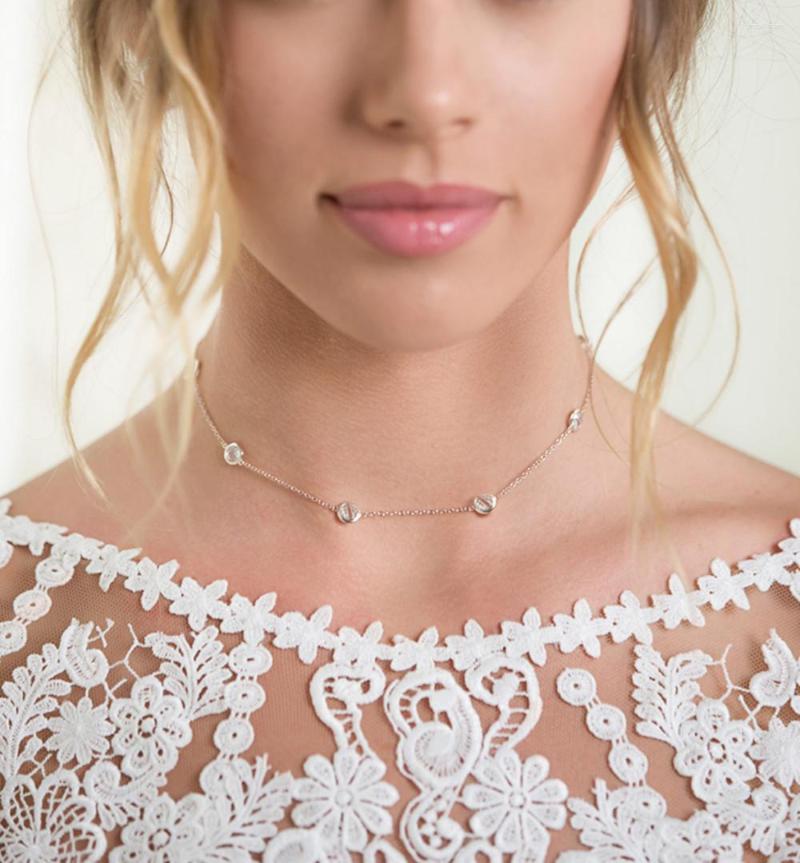 

Choker Delicate Women Jewelry Boho Necklace Curved Crescent Moon Ladies Birthday Gif