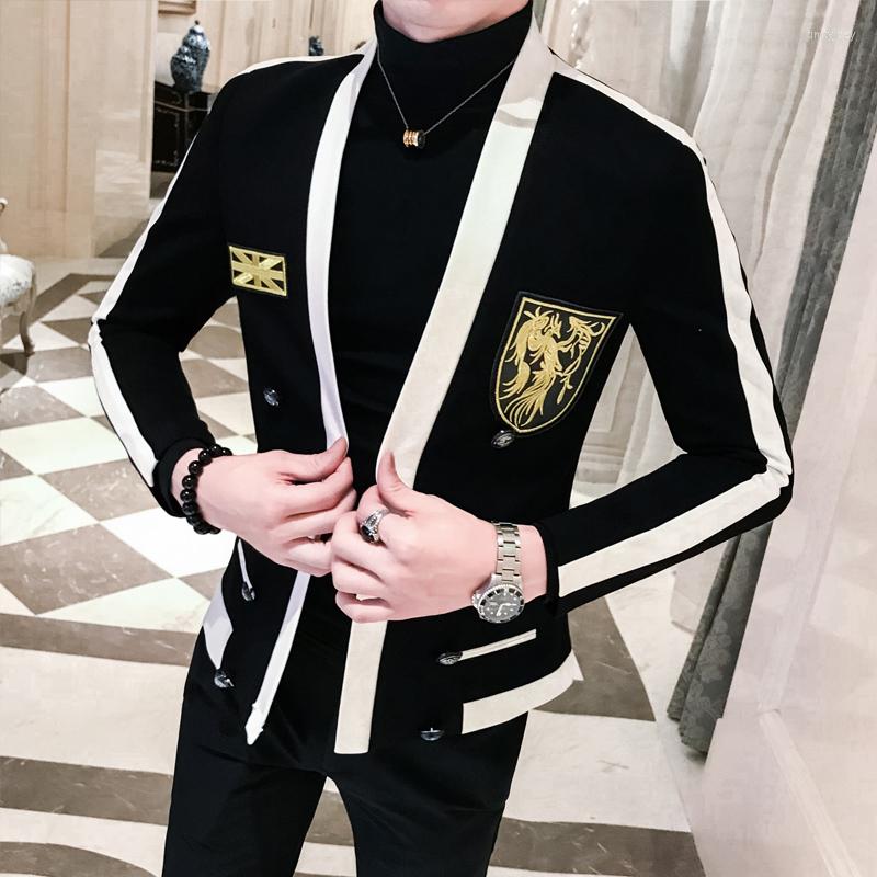 

Men's Suits Black White Stripe Blazer With Gold Embroidery Slim Fit Stage Costumes For Singers Mens Wedding Prom Chaqueta De Vestir Hombre