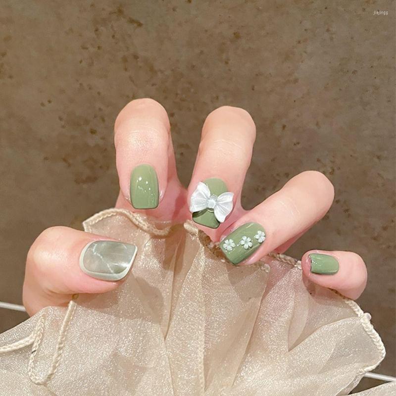 

False Nails 24pcs French Manicure Green Full Cover Fake Short Almond Drill Flower