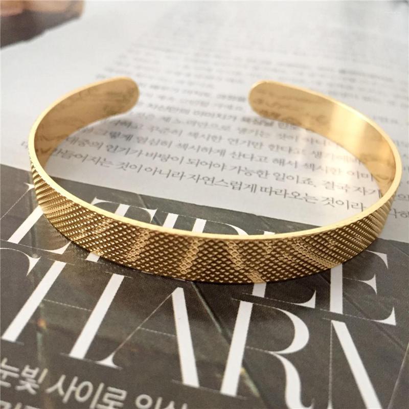 

Bangle Gold Color Plating Textured For Women Girl Office Lady Runway Modern Vintage Casual Elegant Chic Jewelry Accessory