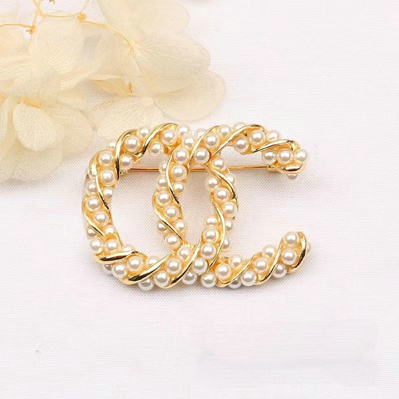 

Luxury Brand Designer Brooches Rhinestone for Women Mixed Style Brooch Dress Decoration Ladies Bridal Gifts Fashion Jewelry