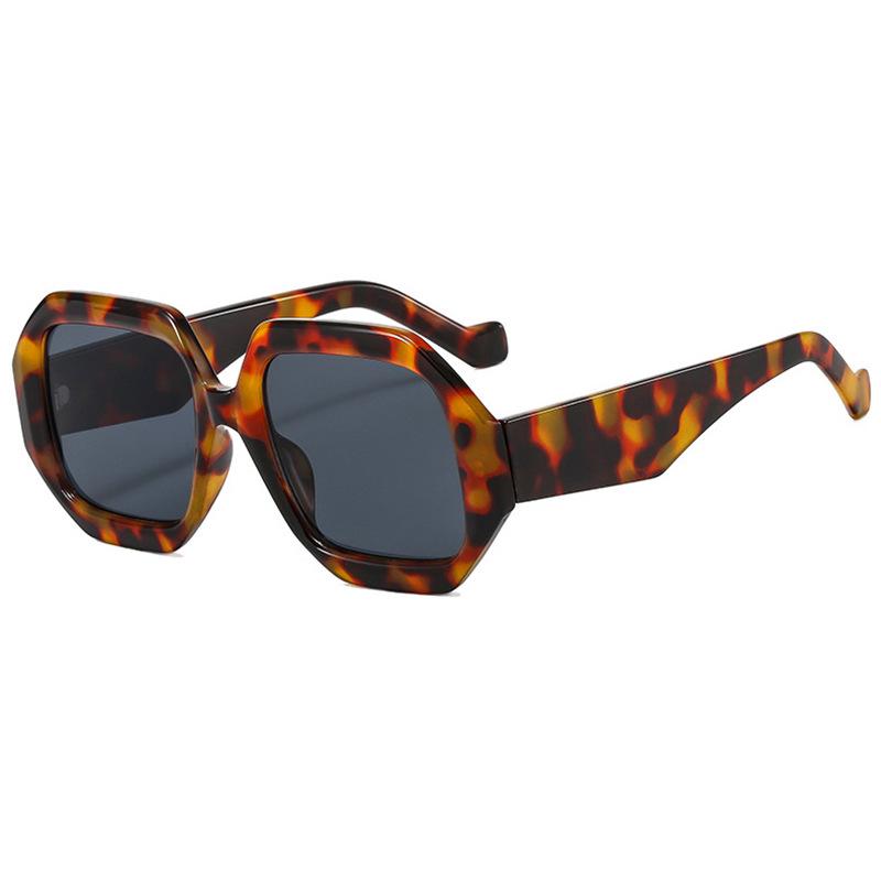 

Sunglasses Square Fashion For Women Goggles Female Sun Glasses Ladies Shades Casual Eyeglasses Trendy Eyewear UV400