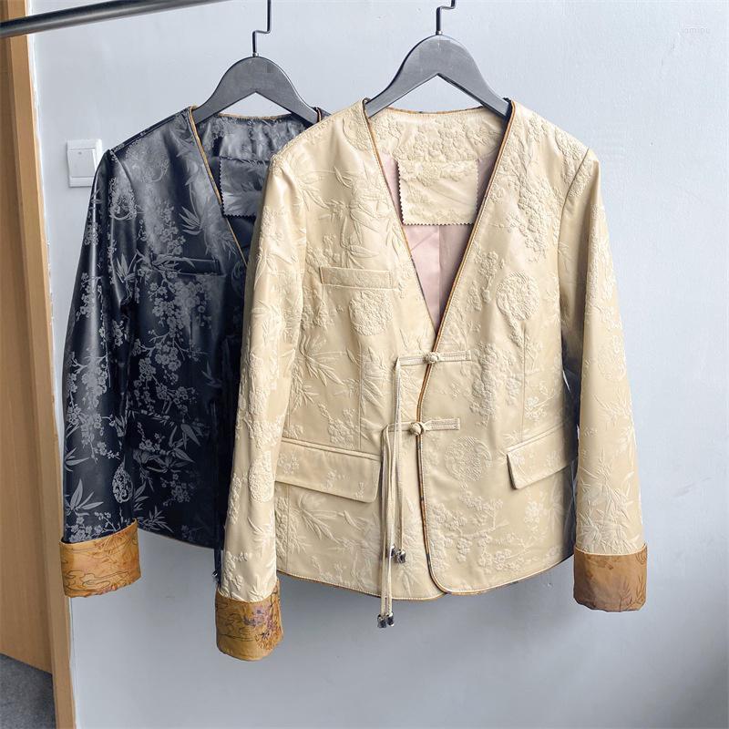 

Women's Leather Women Genuine Jacket 2023 Autumn Winter Retro Chinese Style Foaming Process Bamboo Printing V-neck Top Coat, Black