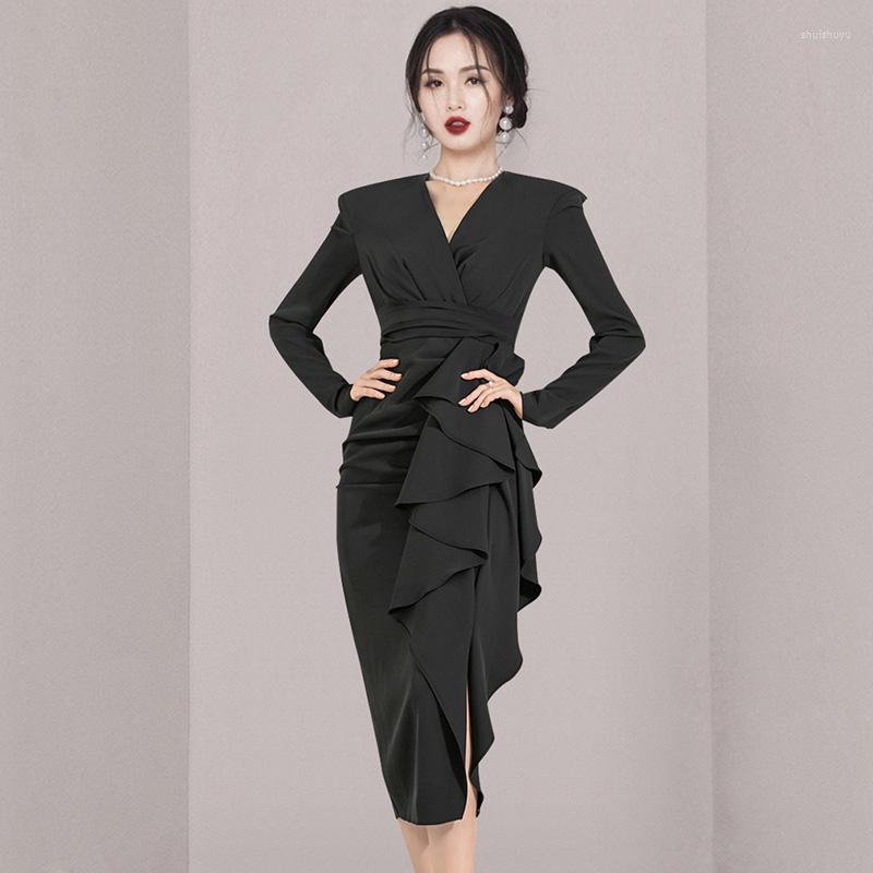 

Casual Dresses WTIANYUW Chic Runway Elegant 2023 Women AutumnTemperament V Neck Bodycon Ruffles Split Fashion Long Sleeve Office Dress, Black