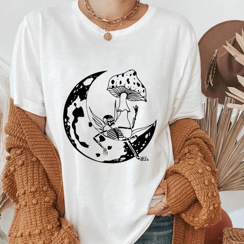 

Women's T Shirts Funny Skeleton Mushroom On Moon Graphic T-Shirt Goblincore Shirt Street Style Tee Women Trendy Casual Vintage Top, Red-white text