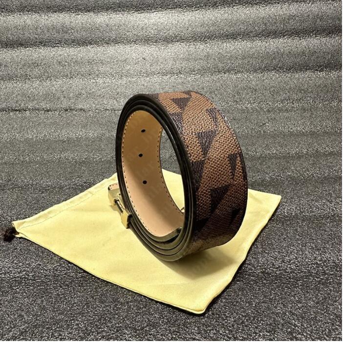 

Mens belt womens belt designer luxury ceinture black smooth buckle valentine christmas day gift fashion leather waistband woman designer belts for man designer