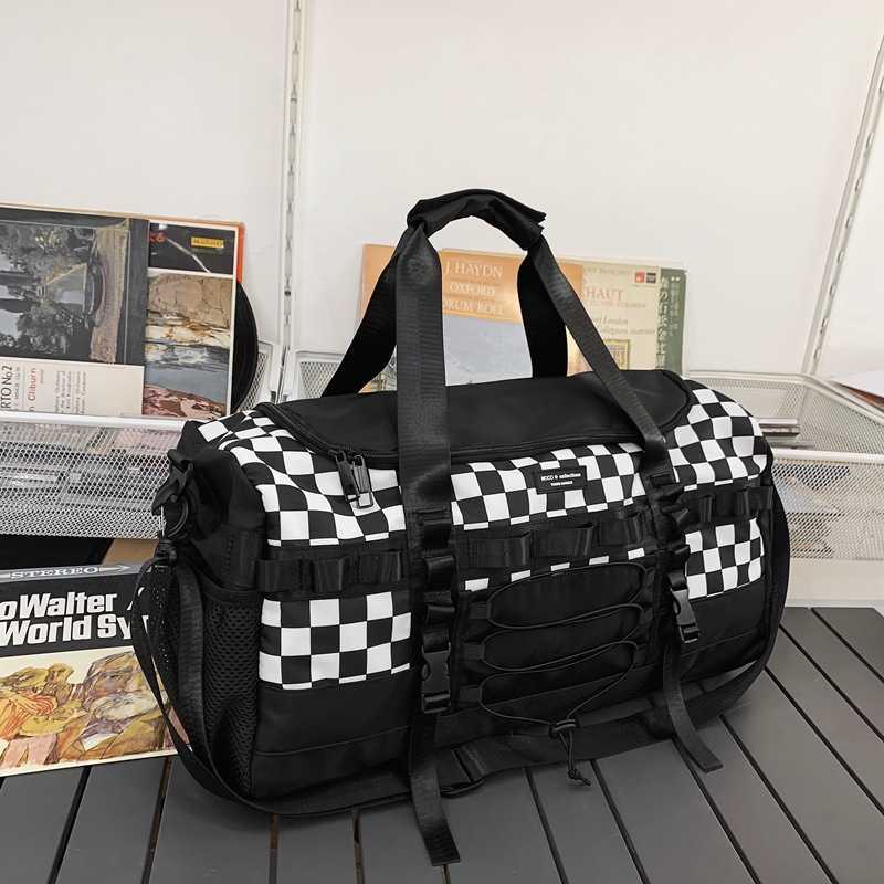 

Duffel Bags New Short Distance Travel Bag Large Capacity Luggage Dry and Wet Separation Checkerboard Fitness Yoga 230316, Black