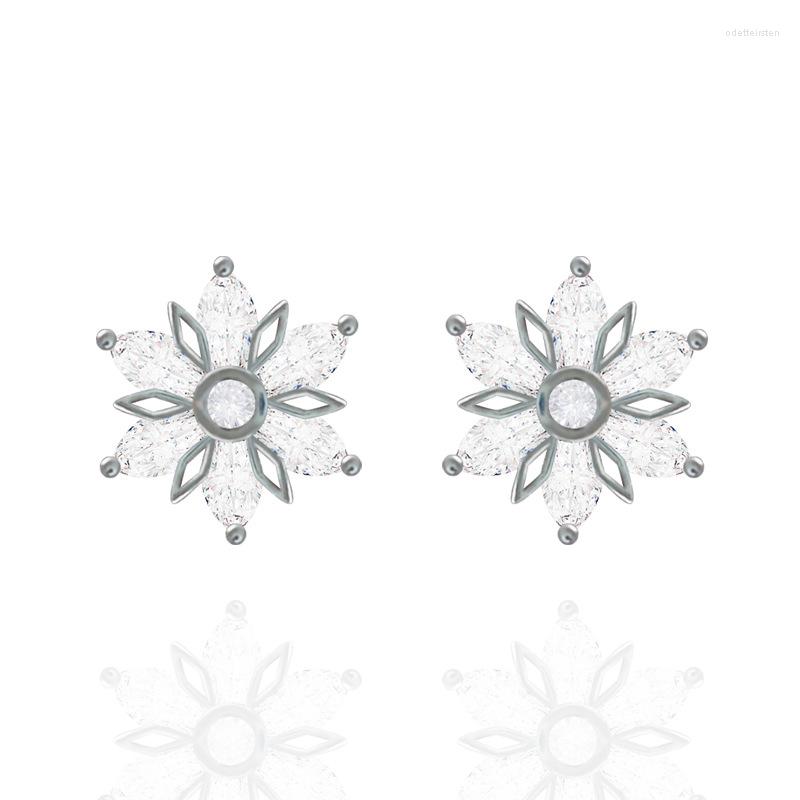 

Stud Earrings Simple Temperament Flower Zircon Light Luxury Fashion