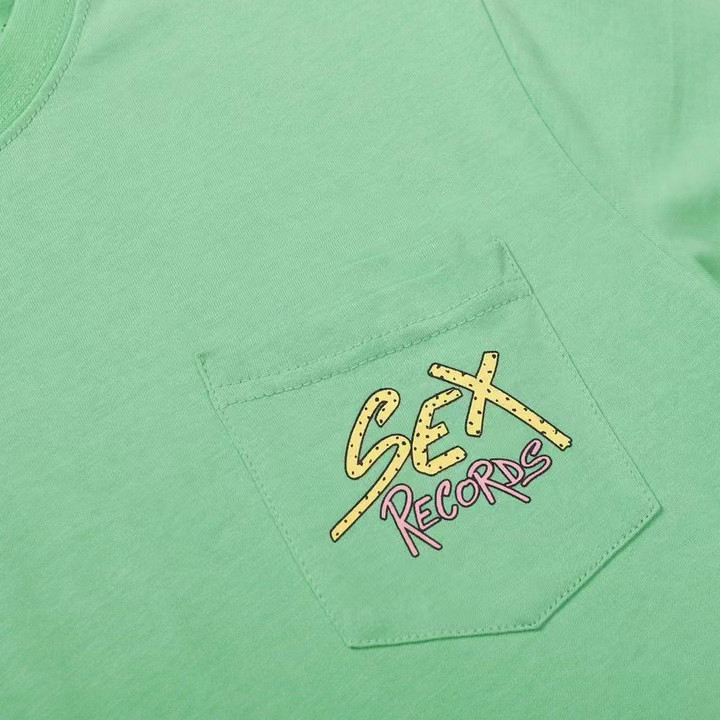 

Men T Shirts Women Tees Street Graffiti Letter Printing Green Loose Cotton Short Sleeve T-shirts