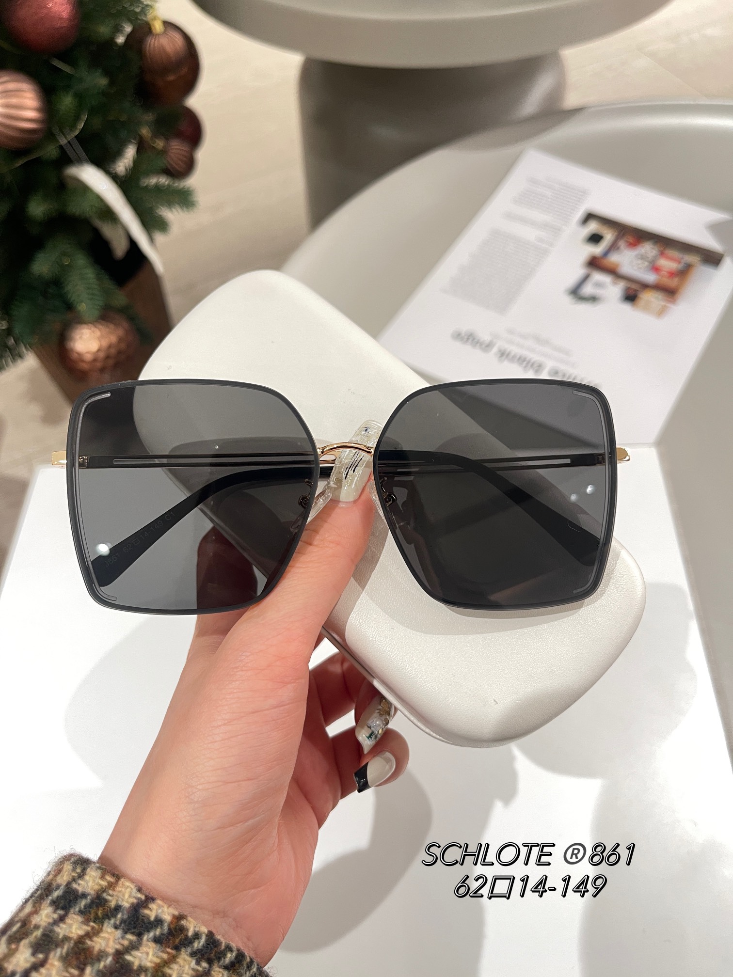 

Hipster polygon sunglasses Fashion personality show sunglasses prescription mirror men's women star glasses sexy large square box