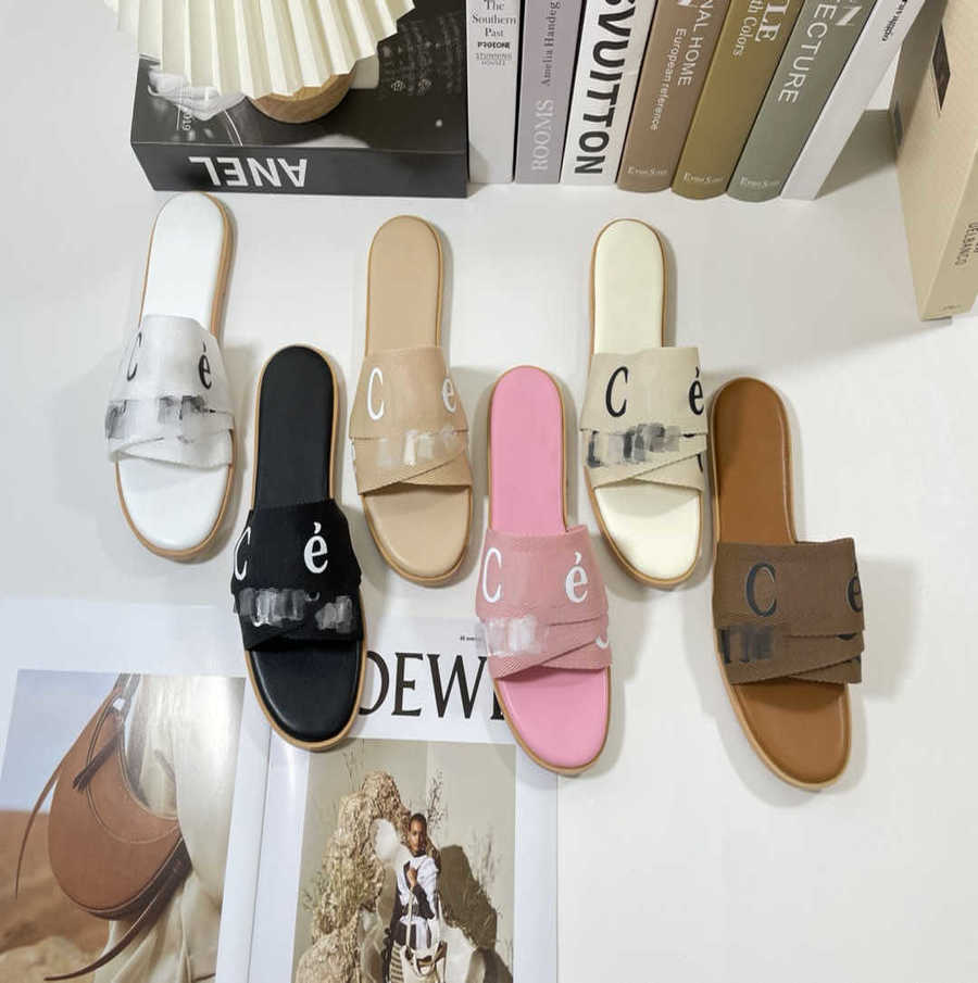 

2023 Newest Branded Women Woody Mules Flat Slipper Designer Lady Lettering CHIOE CLOE Cross Band canvas Fabric Outdoor Leather Sole Slide Sandal size 35-41, Cle3131