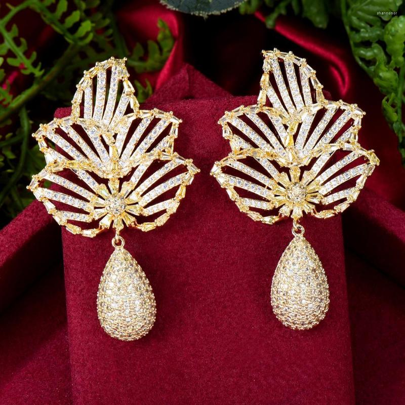 

Stud Earrings Siscathy Korean Fashion Zircon Hollow Leaves Drop For Women Elegant Crystal Pendant Earring Party Jewelry Accessories