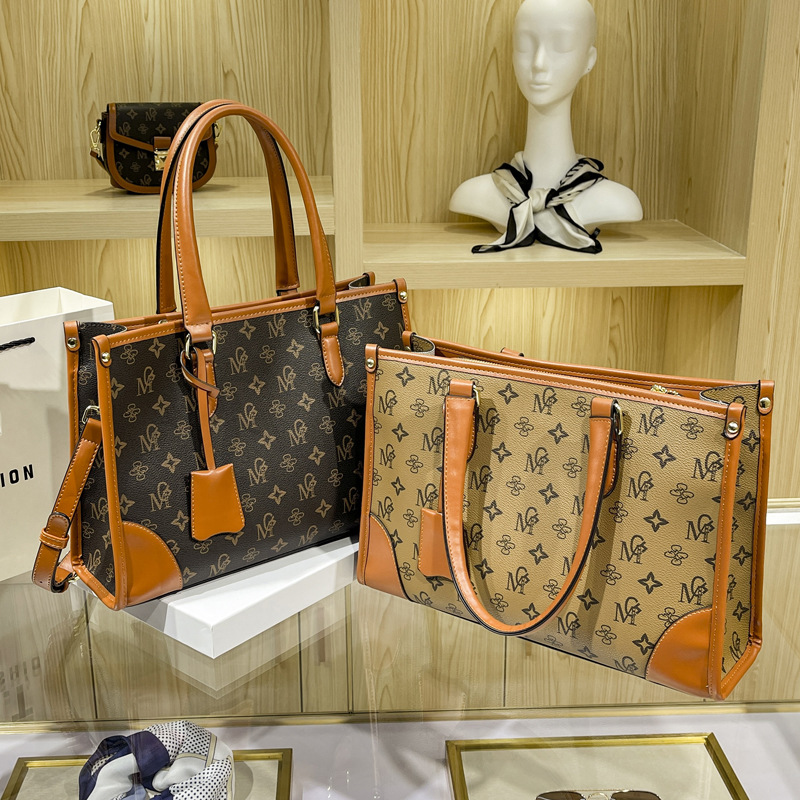 

Printed Large Capacity Tote Bag Versatile Fashion One Shoulder Crossbody Women's Bag, Brown