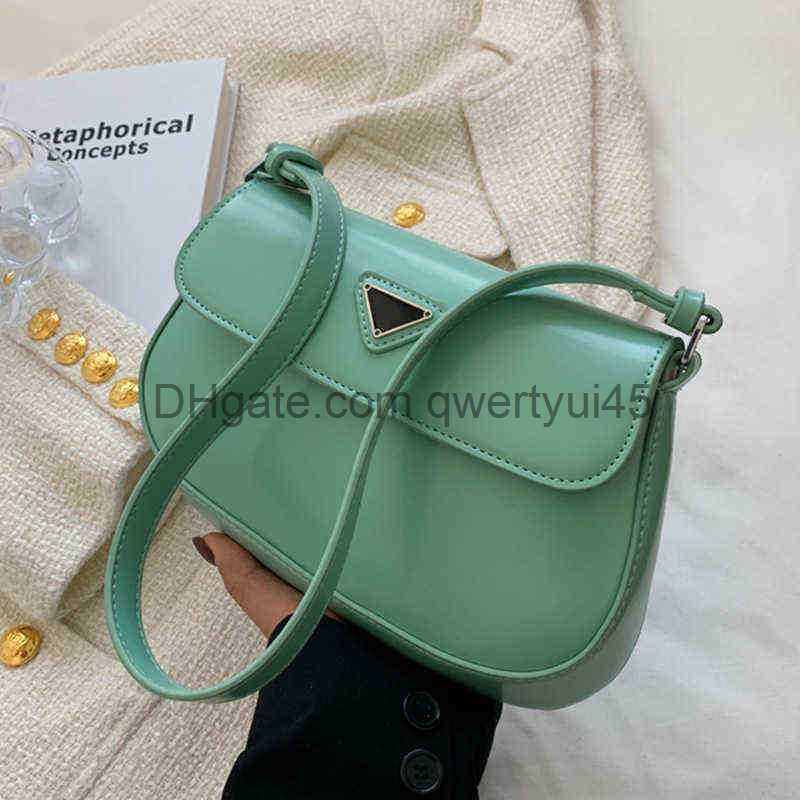 

qwertyui45 Shoulder Bags Solid Color PU Leather Shoulder Square Flap Bags For Women 2022 Women's Designer Luxury Brand Handbag Female Trend Armpit Bag 031723H, Silver