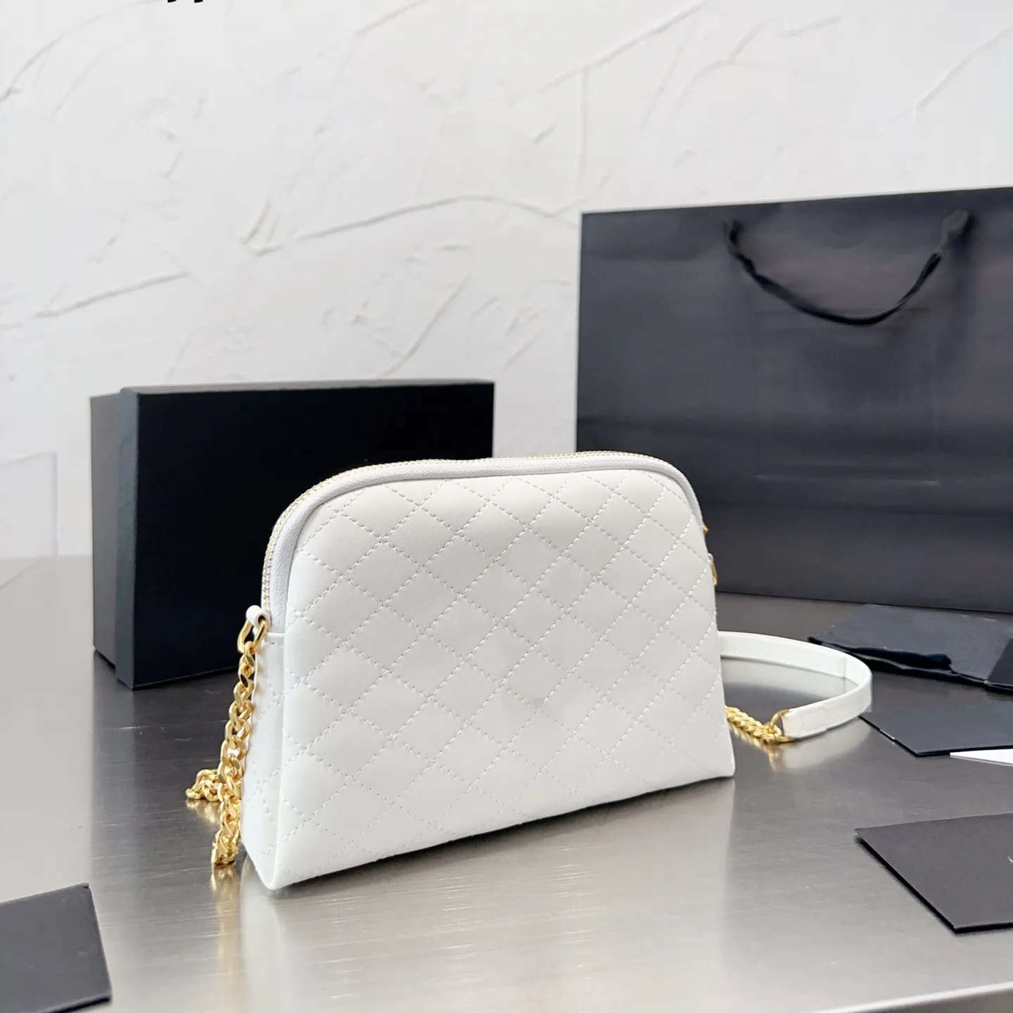 

Designer Bags Fashion Mini Shell Bag designer bags Large Capacity Tote handbags Women Shopping Classic Shoulder bags Lady Purse, Black