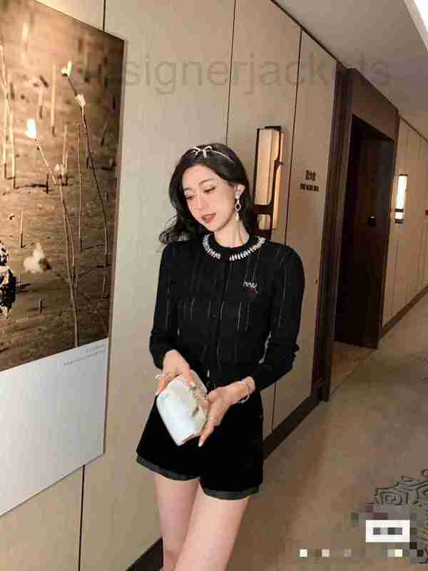 

Women' Knits & Tees designer Spring and Summer New Heavy Industry Neckband Stapled Diamond Ice Silk Knitted Cardigan Fully Handmade Beaded Sequin Bowknot 9QYW, White