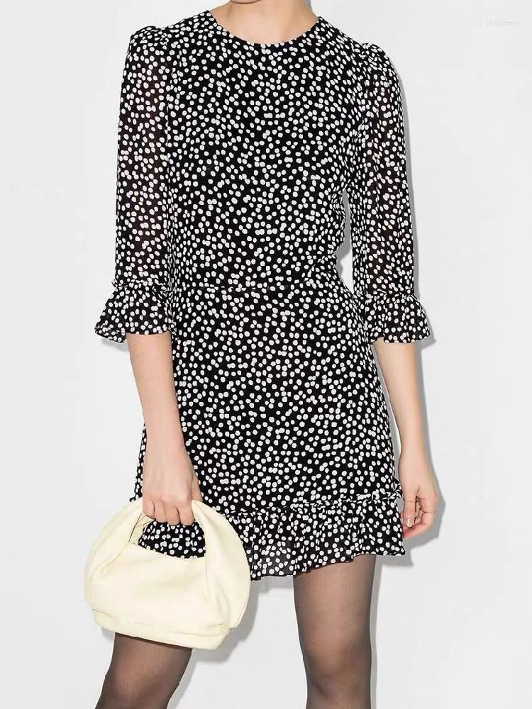 

Casual Dresses Retro French Style Black With White Polka Dot Print Mini Dress Women O Neck Half Puff Sleeve Wood Ears Ruffles Hem Robe