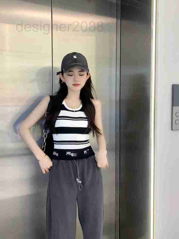 

Women's Tanks & Camis designer New striped contrast crewneck tank top for spring and summer 2023 K1L7, Black5