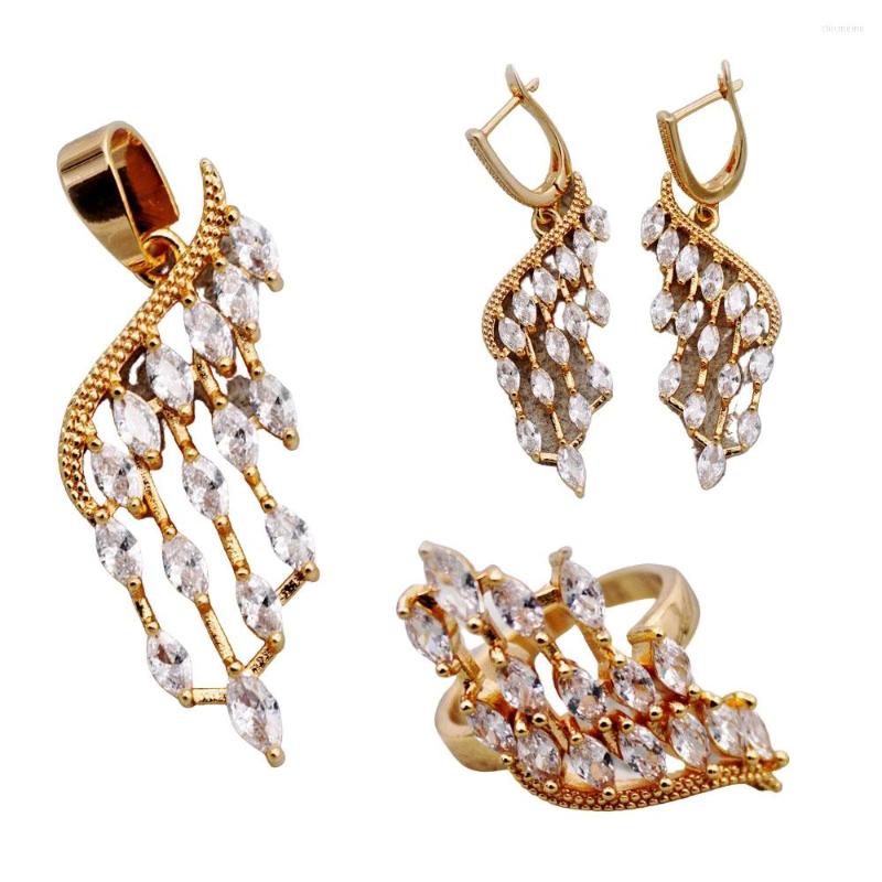 

Necklace Earrings Set Trendy Wedding Fashion Accessories White Zircon Women Luxury Butterfly Rose Drop Rings Pendant, Picture shown