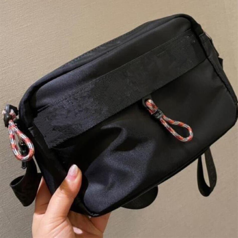 

2021Very Elegant Black nylon canvas bag Brand Messenger Bags Men women outdoor sports backpack fashion Zipper Pocket Wallet267T, Multi