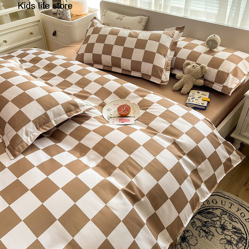 

Bedding Sets Checkerboard Pinted Bedding Set With Quilt Cover Flat Sheet Pillowcase Kids Girls Boys Single Double King Size Bed Linen 230317, Purple