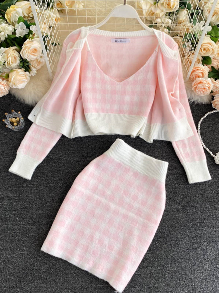 

Two Piece Dress Korean Sweet Knit Plaid Cardigans Camisole Skirts 3pcs Sets Girls Short Sweater Coat Vest Mini Skirt Suits Women Outfits 230316, Purple