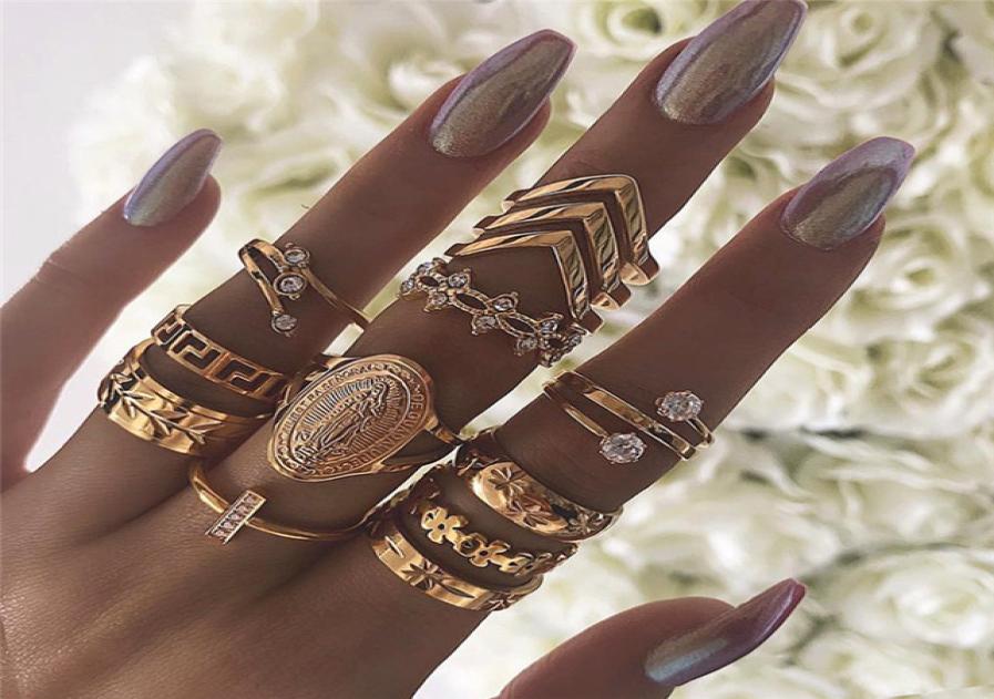 

Boho Gold Ring Set Joint Knuckle Carved Finger Rings Stylish Hand Accessories Metal Alloy Jewelry for Women and Girls SR00782411338