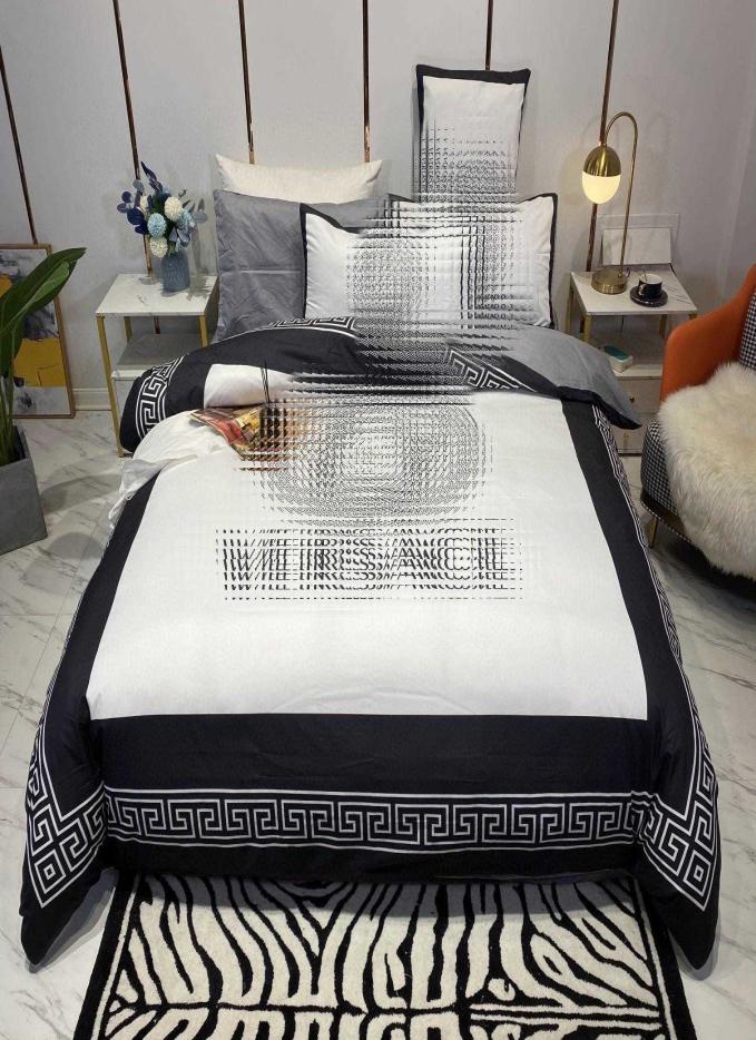 

Bedding sets Fashion designer king size bedding sets 4pcsset printed silk  duvet cover bed sheet fashion pillowcases high qu4714452, Black white