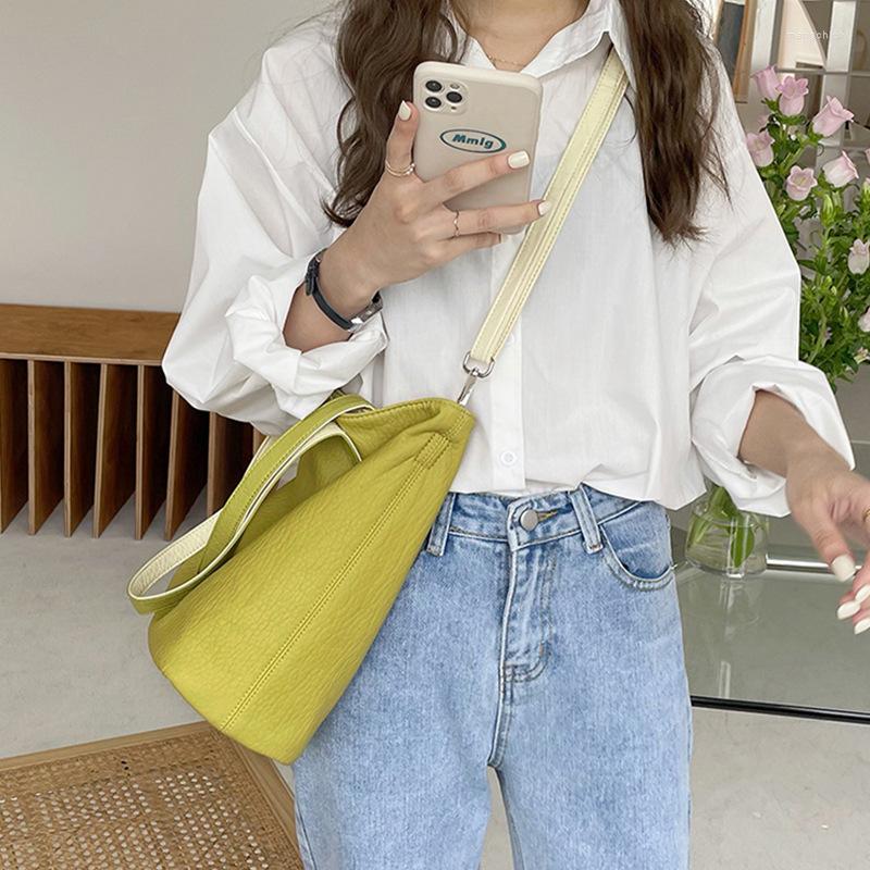 

Evening Bags 2023 Fashion Women's One Shoulder Large Capacity PU Leather Ladies Korean Style Travel Multi-function Handbags, Green with yellow