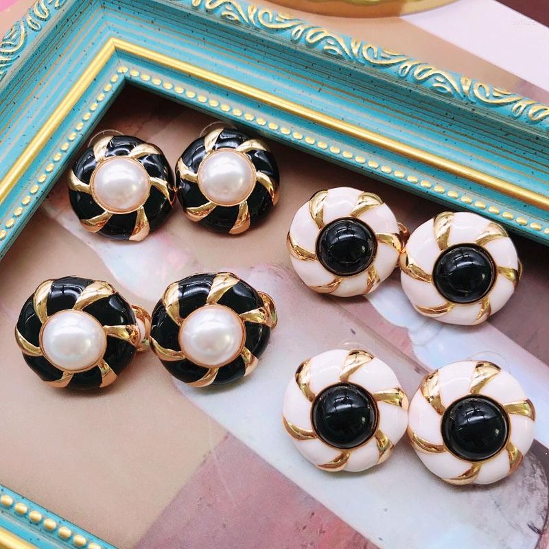 

Stud Earrings Round Black White Enamel Dripping Pearls Accessories Fashion Brincos
