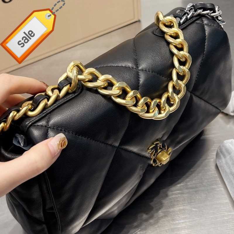 

Luxury Women's Brand Designers Single Shoulder Bags Fashion with Chain Diamond Check Crossbody Bag Versatile Portable Shoulders Messenger Bag Factory Direct Sales, Black