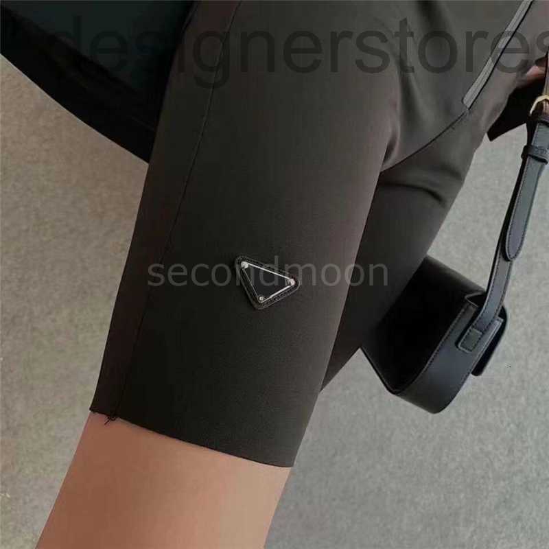 

designer Womens Sports Leggings Outdoor Running Riding Render Pants Gym Fitness Elastic Shorts Fashion Designers High Waist Legging 6R4D, Black