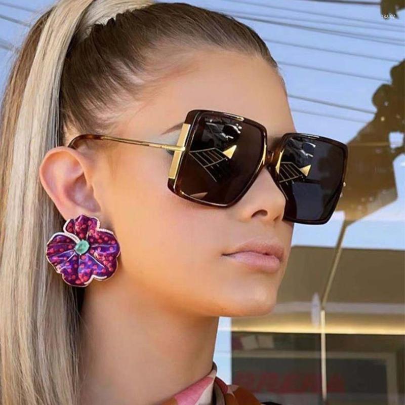

Sunglasses Oversized Women's Square Fashion Lady Brand Designer Vintage Gradient Sun Glasses Shades Unique Elegant Driver Goggle