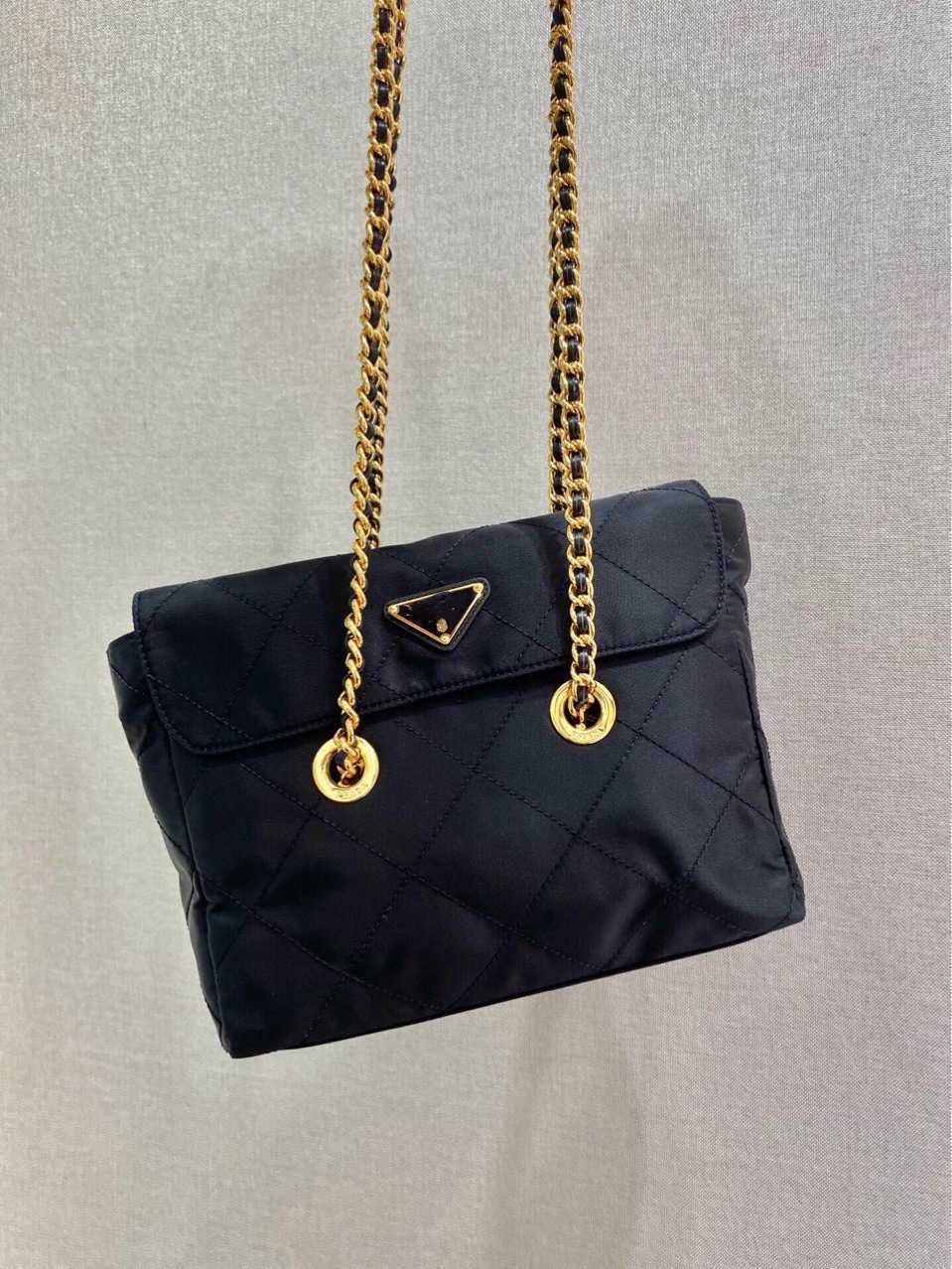 

Designer Luxury Prade Bags For womens Handbags Pink Strap Crossbody Vintage Prads The Totes Bag Purses Multicolour Pradity 3-in-1 Nylon Wallet zhouzhoubao123 P0FX, Black3