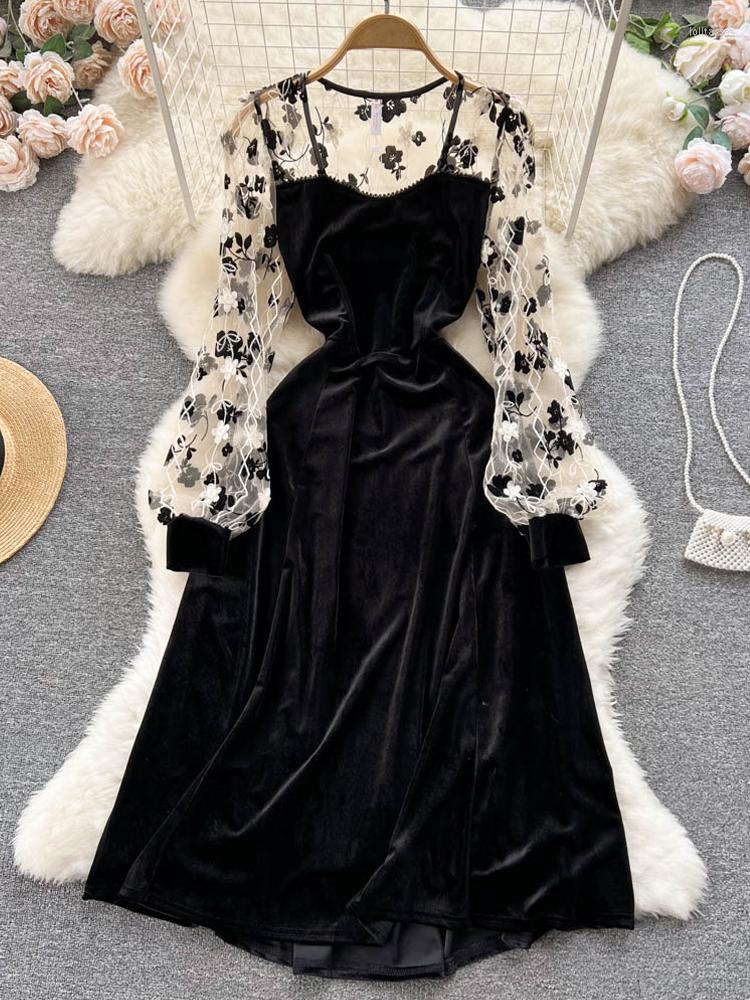 

Casual Dresses YuooMuoo Women Dress Retro Vintage Mesh Puff Sleeve Patchwork Velvet Black Long Elegant Party Vestidos