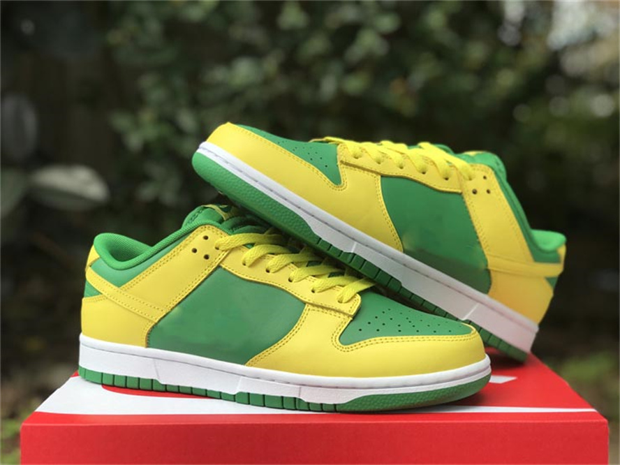 

Authentic SB Low Reverse Brazil Running Shoes Apple Green Yellow Strike-White Mens Women Sports Sneakers DV0833-300 With Original box, #1