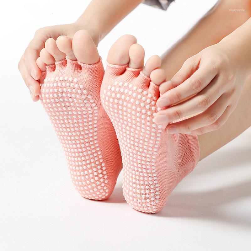 

Athletic Socks Yoga Backless Half Finger Five Women's Non-Slip Hole Digging Dance Gym Floor, Picture shown