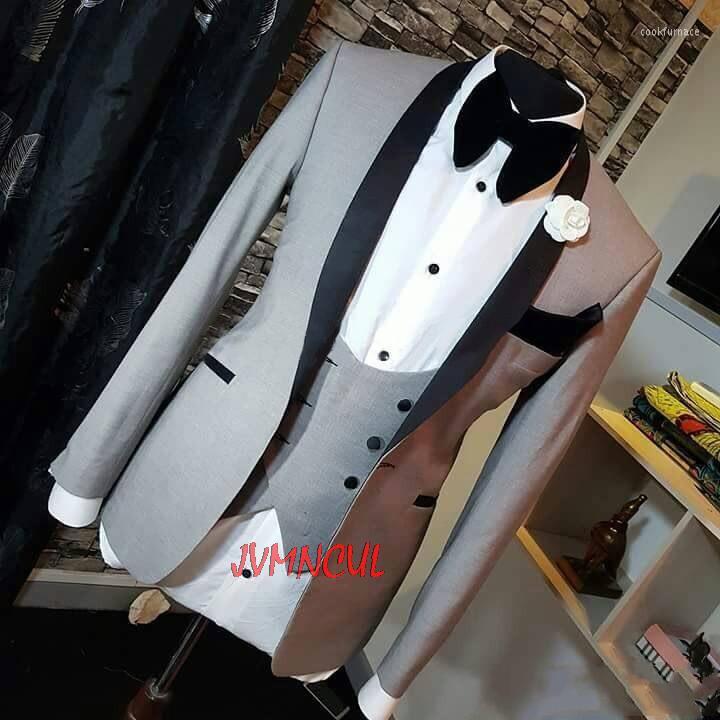 

Men's Suits Grey Groom Tuxedos Shawl Lapel Brand Mens Wedding Fashion Man Jacket Blazer 3 Piece Suit(Jacket Pants Vest Tie), Black