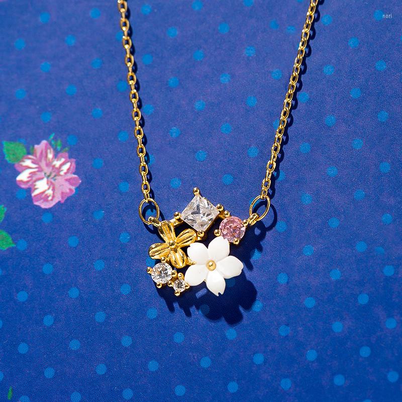 

Pendant Necklaces Korean Crystal Wreath Stylish Charm Necklace For Women Fashion Vintage Gold Color Adjustable Birthday Present Girl Gift