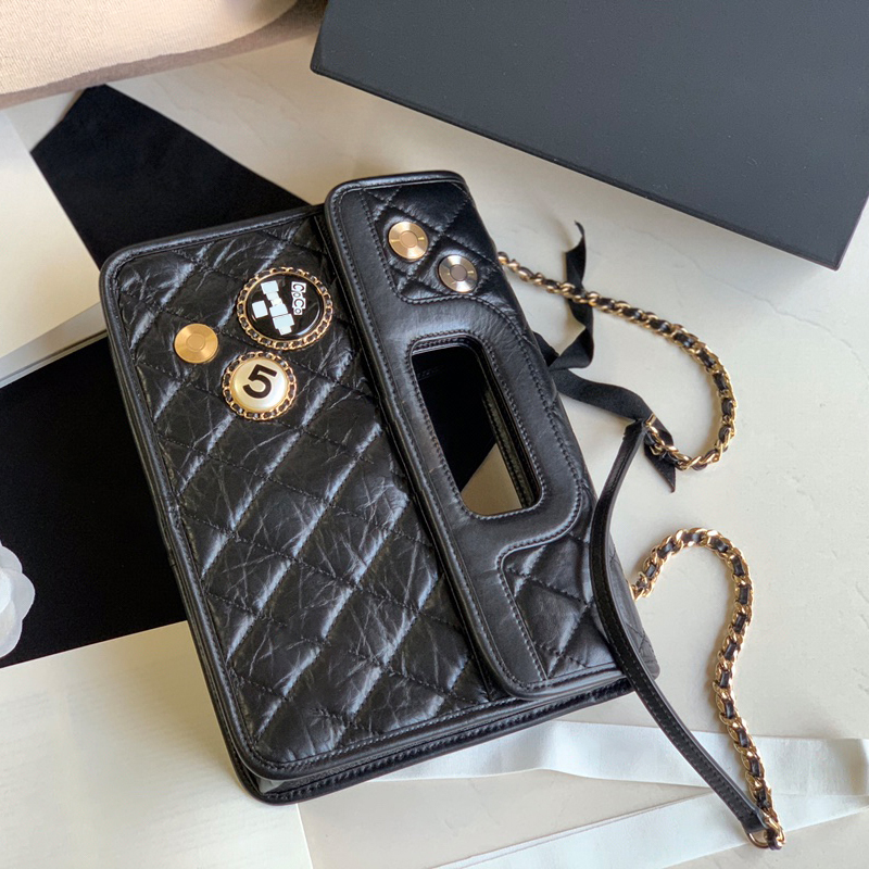 

Designer Handbag Genuine leather Chain bag 27CM Delicate knockoff Bag With Box YC238