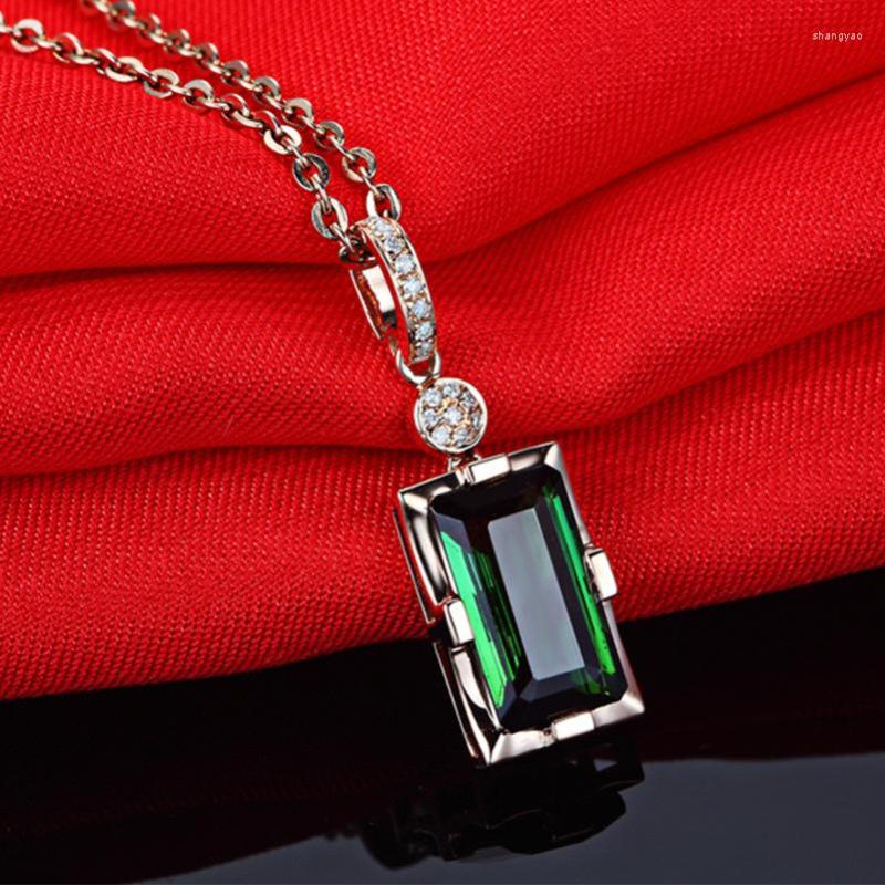 

Chains 18K Rose Gold Inlaid Natural Emerald Tourmaline Pendant Female