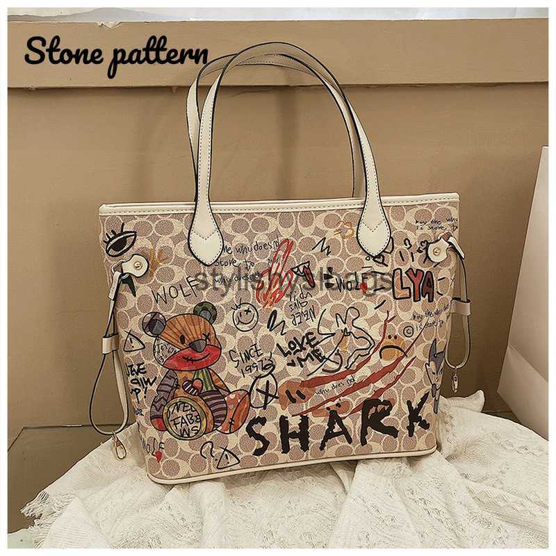 

Totes 2023 Trendy Cartoon Graffiti PU Leather Shoulder Bags Designer Women Tote Bag Luxury Brand Cartoon Bear Large PU Leather Handbag 031723H, Brown