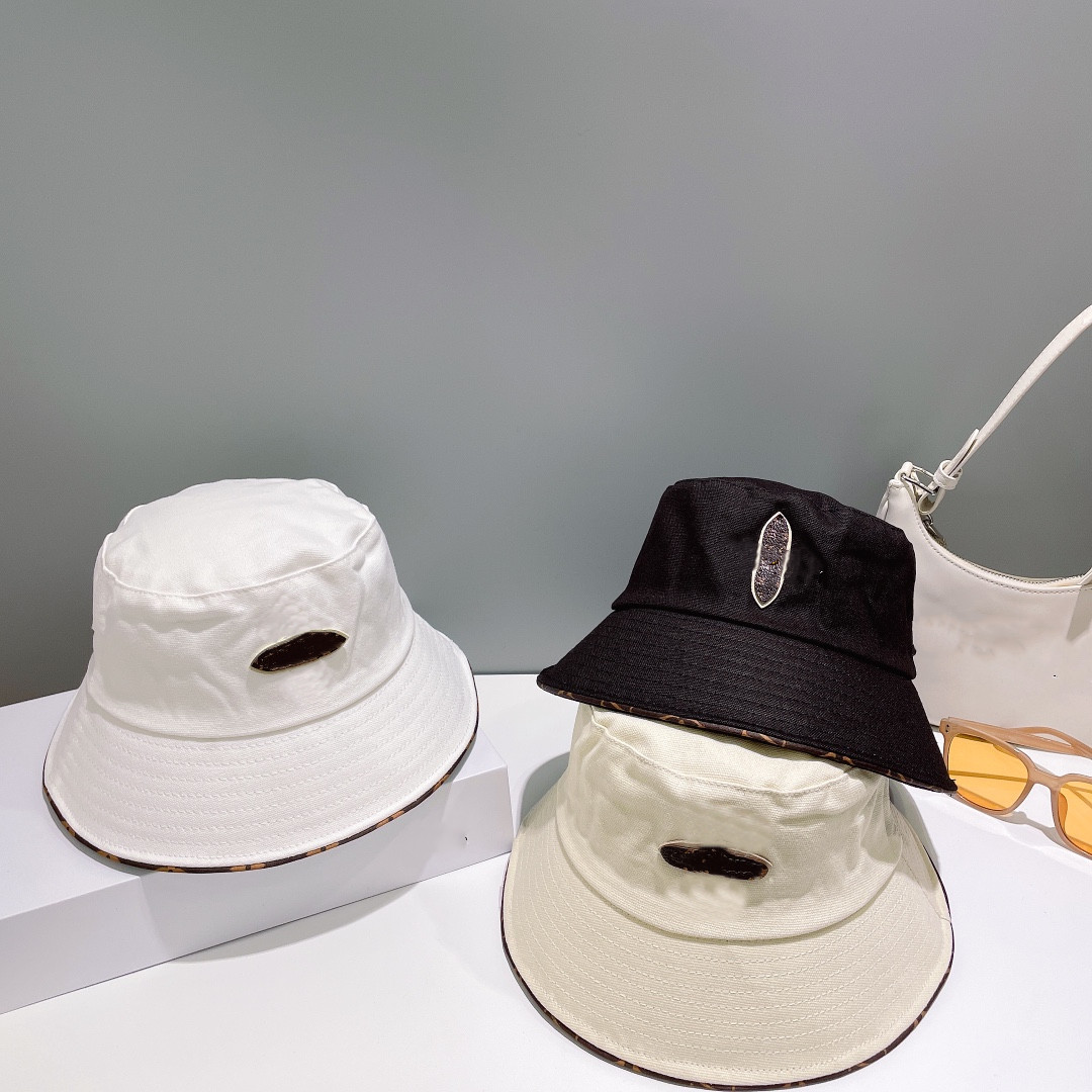 

New letters Color Hats Fashion Caps and Baseball Caps for Woman Man Leisure Sports Sunshade Hats Products Supply, Beige