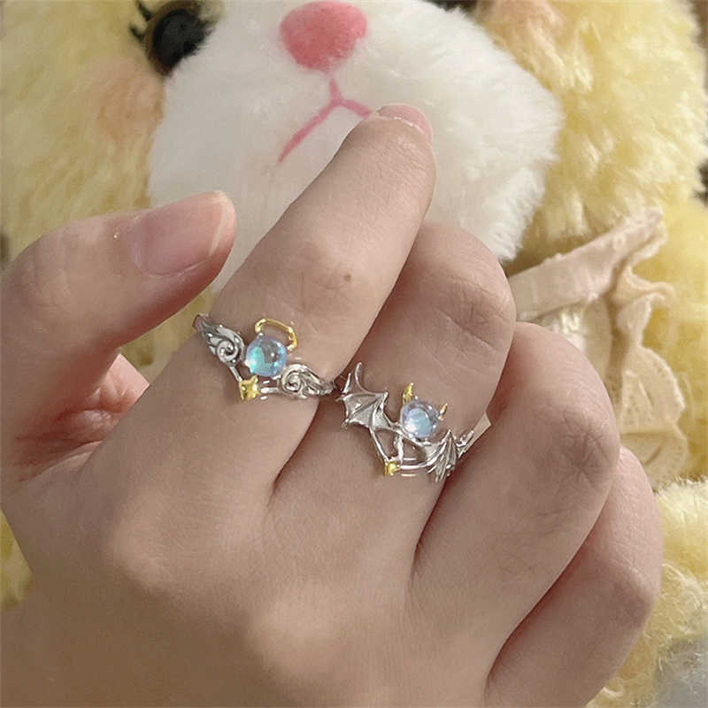 

Band Rings Fashion Angel Devil Moonstone Couple Rings For Women Man Engagement Matching Ring Silver Color Moonstone Lover Jewelry Ring Gift G230317
