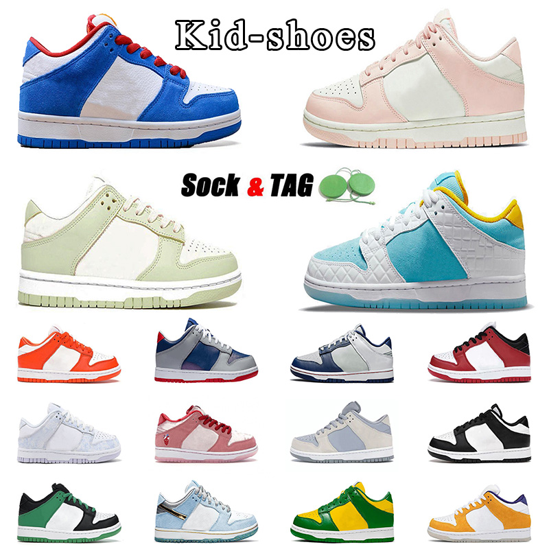 

dhgate hot top kids shoes chicago doraemon holiday special kids designer men women kids sneakers lagoon pulse lime ice orange pearl outdoor running shoes, Socks and tag